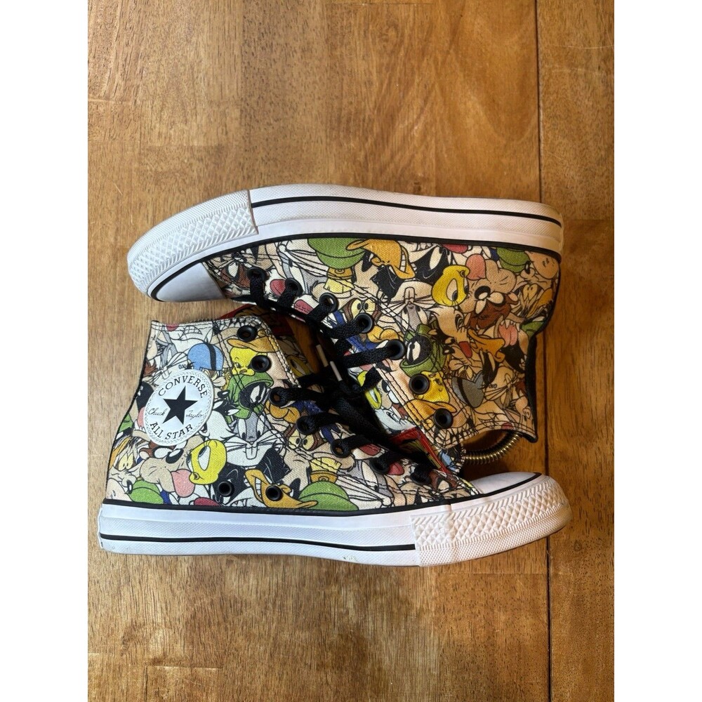 Converse Looney Tunes Chuck Taylor High Top Sneakers Men 5 Women 7
